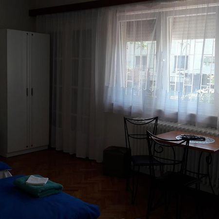Peró Vendégház Debrecen Kültér fotó