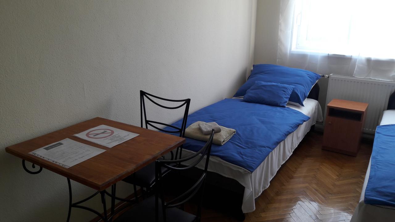 Peró Vendégház Debrecen Kültér fotó